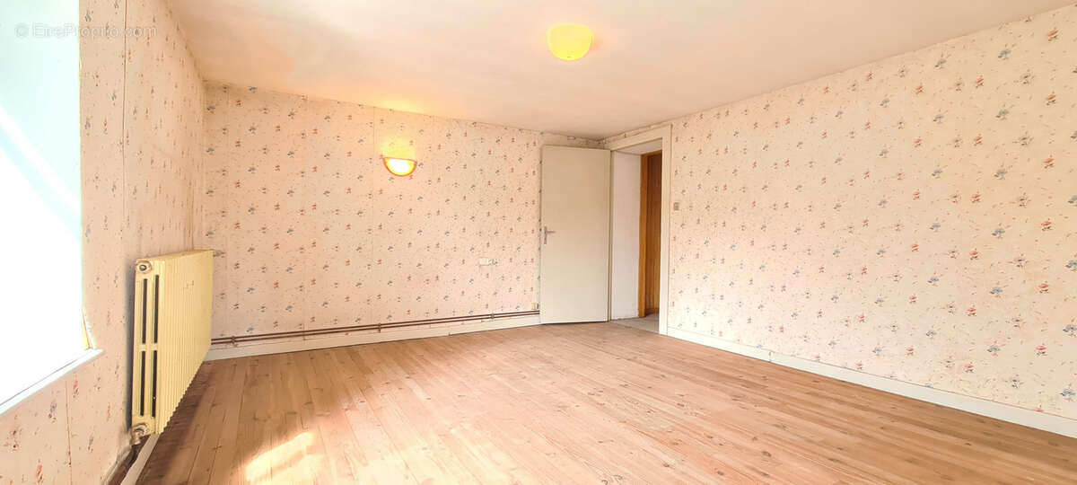 Maison à BEGNECOURT