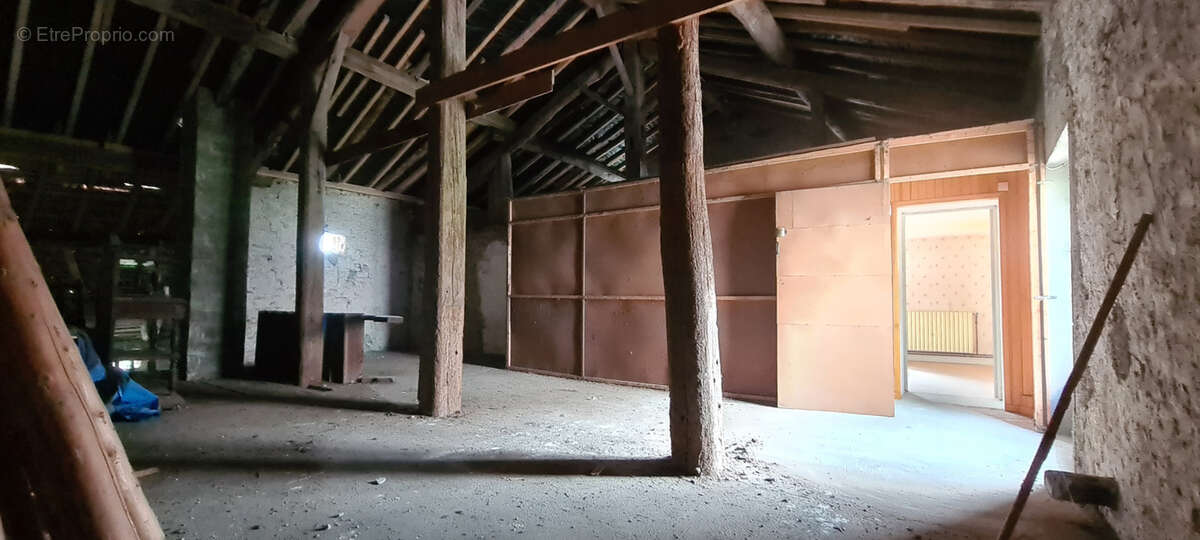 Maison à BEGNECOURT