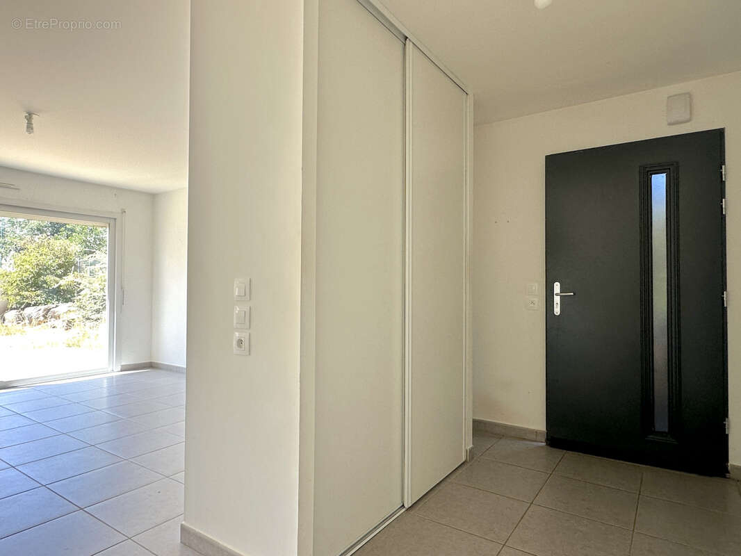 Maison à VOUNEUIL-SOUS-BIARD