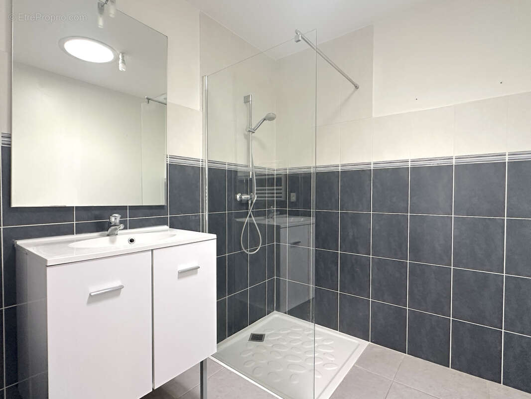 Maison à VOUNEUIL-SOUS-BIARD