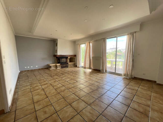 Maison à MITRY-MORY