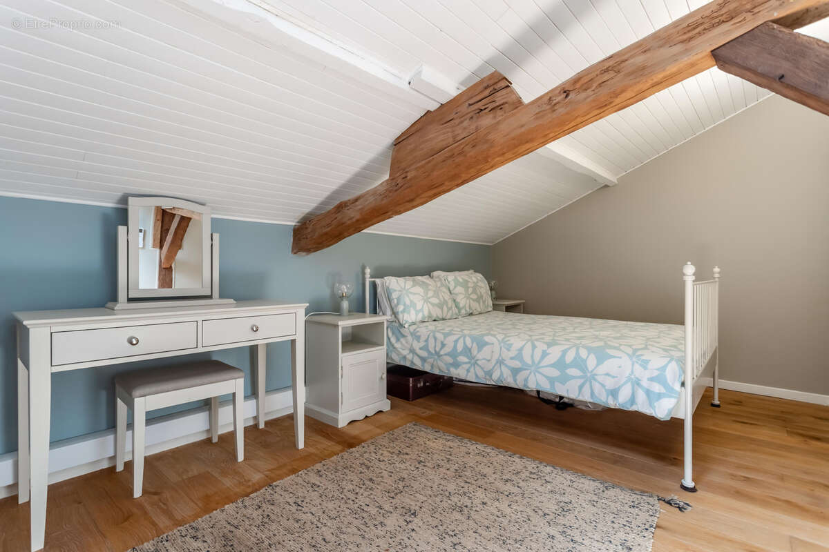 Maison à CASTELMORON-SUR-LOT