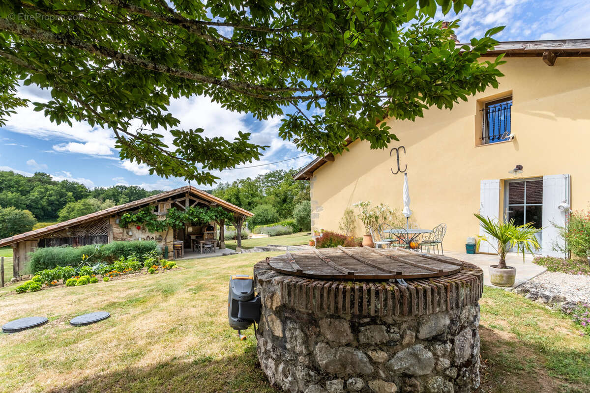 Maison à CASTELMORON-SUR-LOT