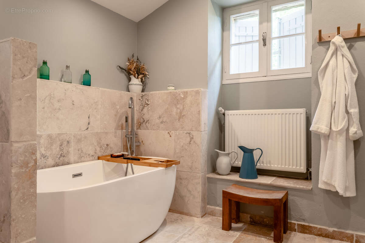 Maison à CASTELMORON-SUR-LOT