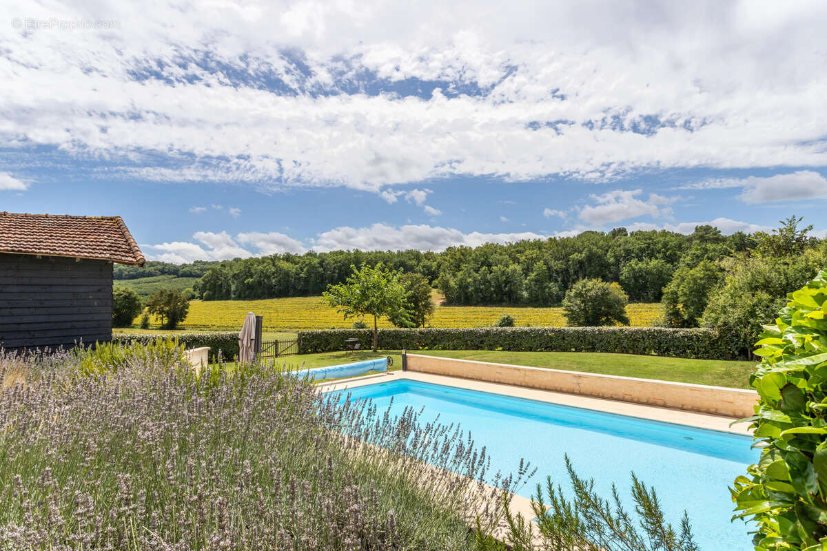 Maison à CASTELMORON-SUR-LOT