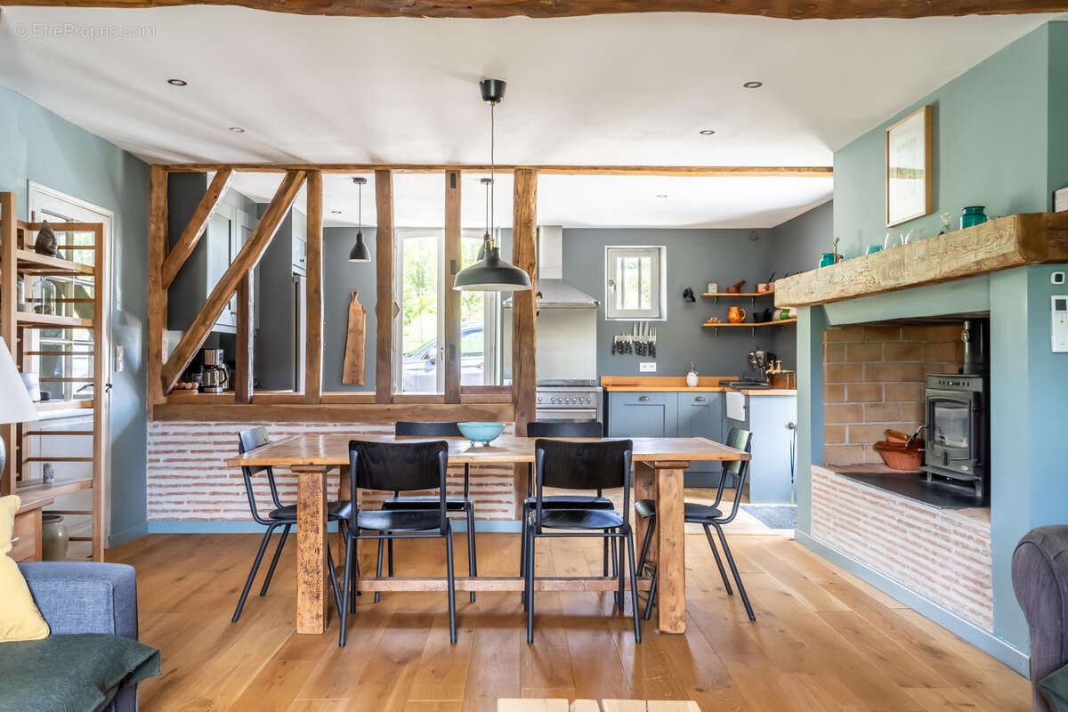 Maison à CASTELMORON-SUR-LOT