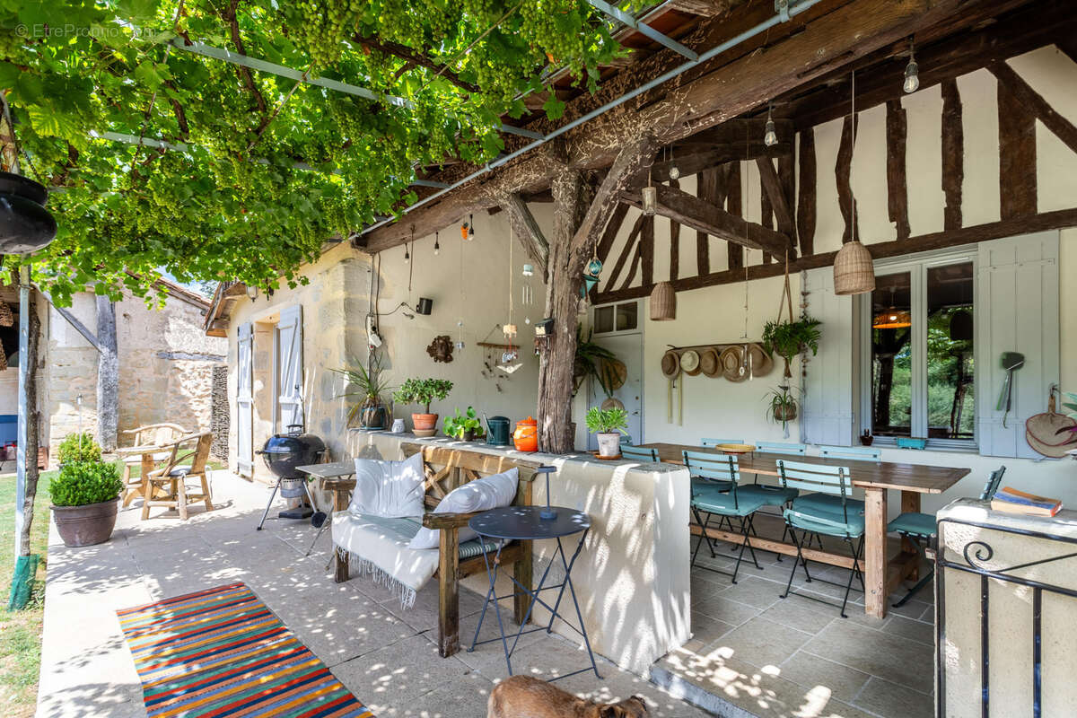 Maison à CASTELMORON-SUR-LOT