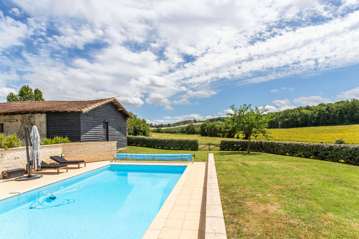 Maison à CASTELMORON-SUR-LOT