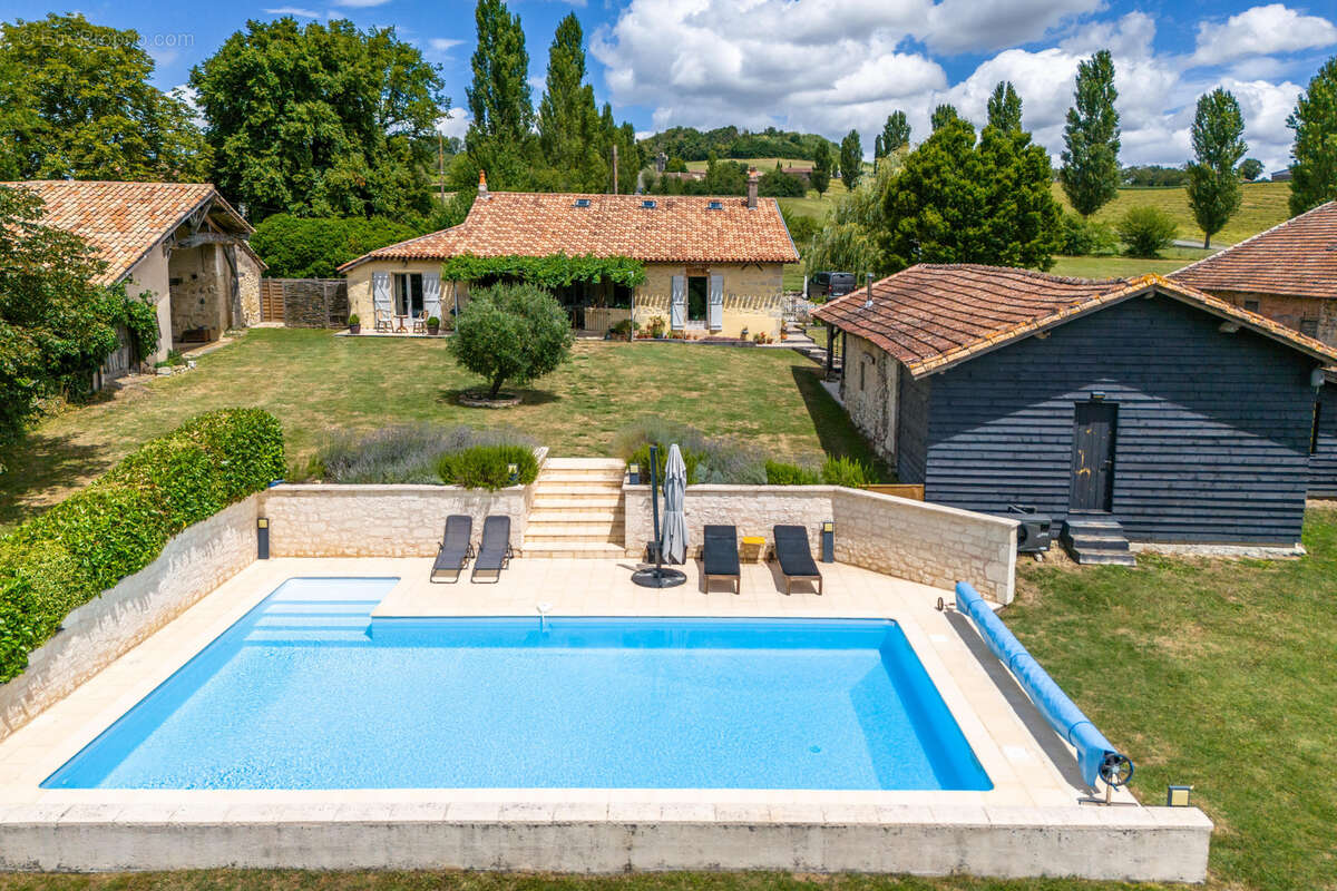 Maison à CASTELMORON-SUR-LOT