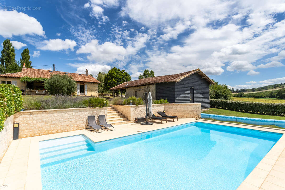 Maison à CASTELMORON-SUR-LOT