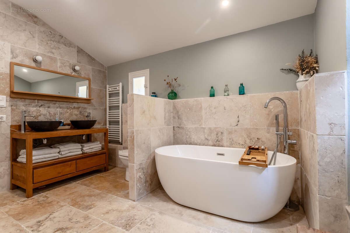 Maison à CASTELMORON-SUR-LOT