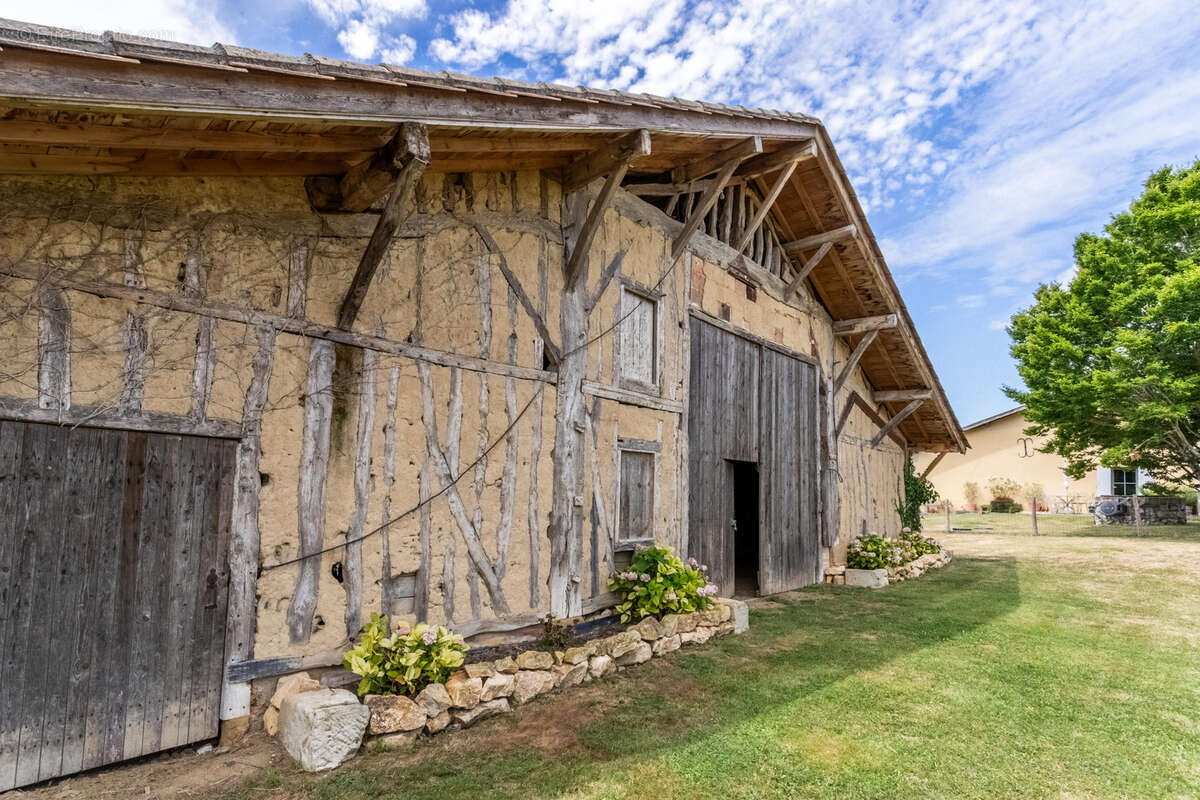 Maison à CASTELMORON-SUR-LOT