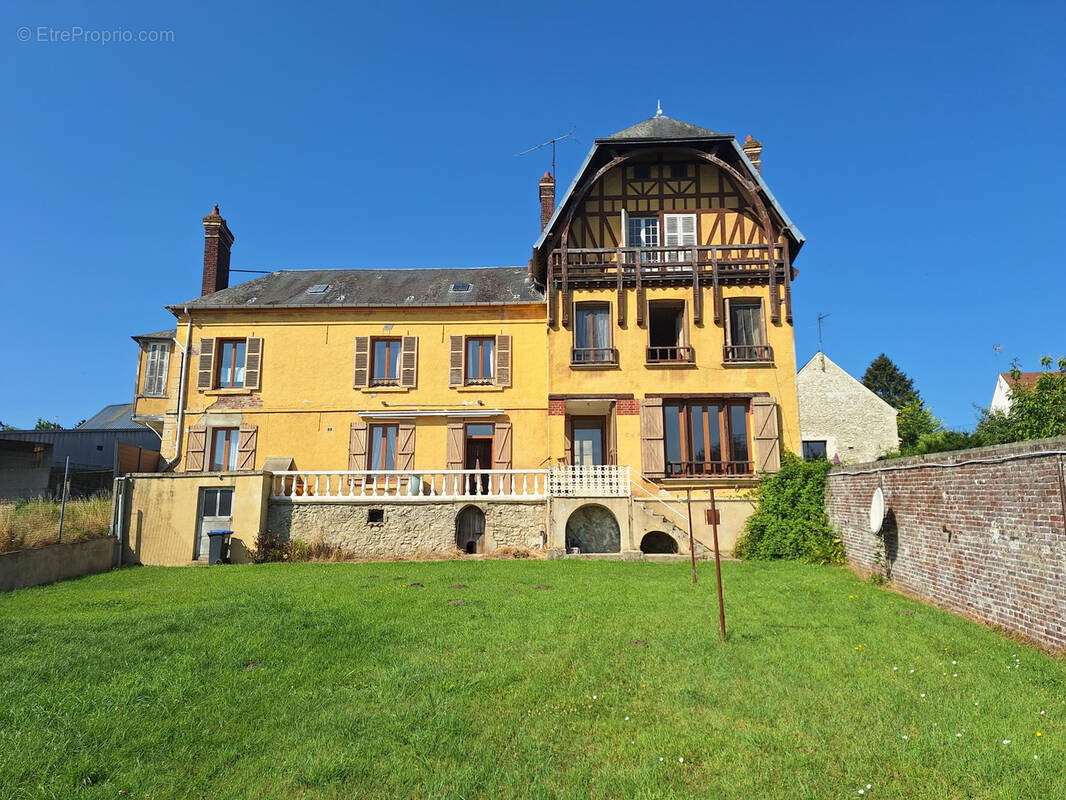 Maison à BAILLEUL-SUR-THERAIN