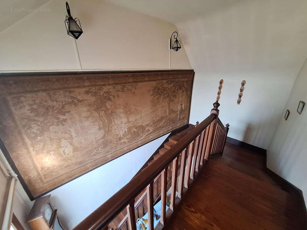 Maison à BAILLEUL-SUR-THERAIN