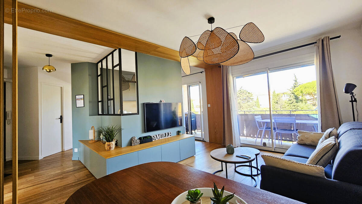 Appartement à SANARY-SUR-MER