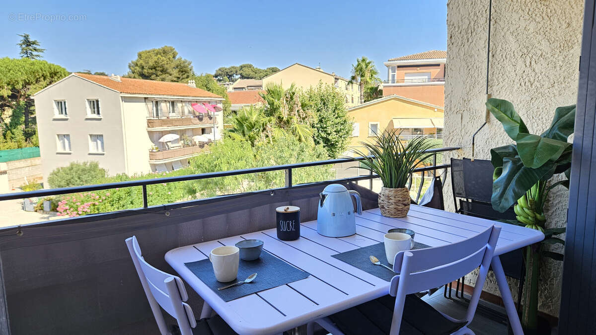 Appartement à SANARY-SUR-MER