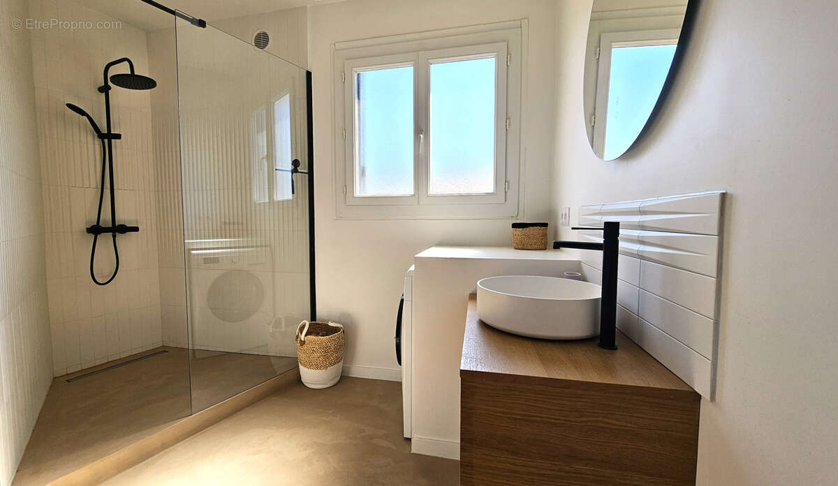 Appartement à SANARY-SUR-MER