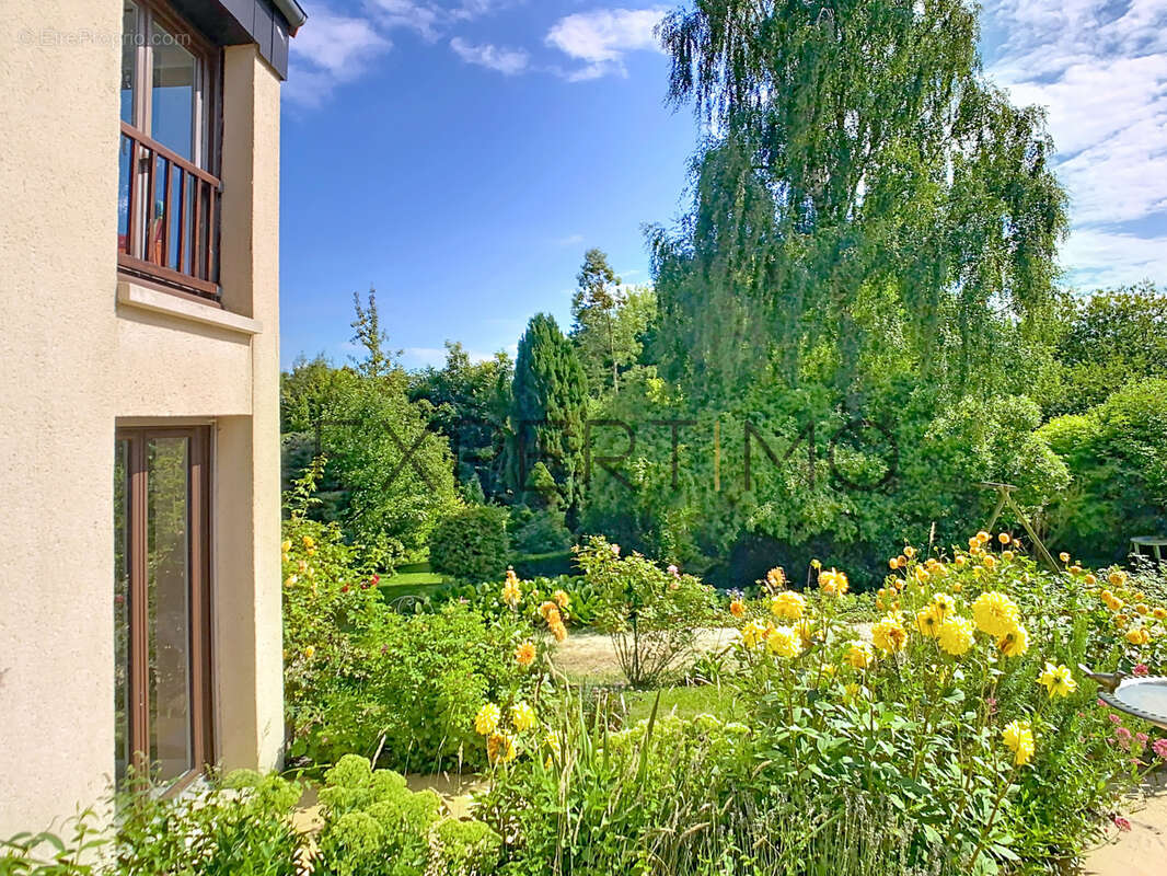 Maison à VILLERS-BOCAGE