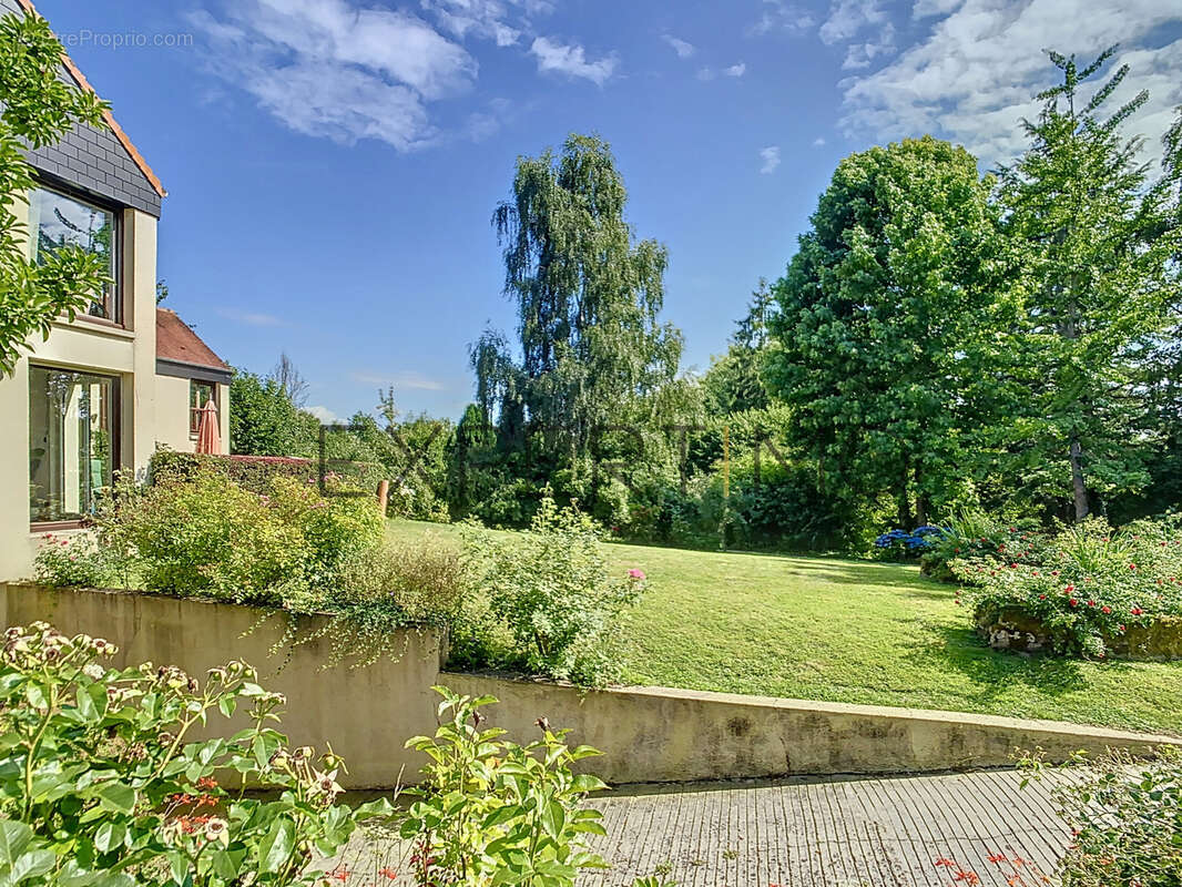 Maison à VILLERS-BOCAGE