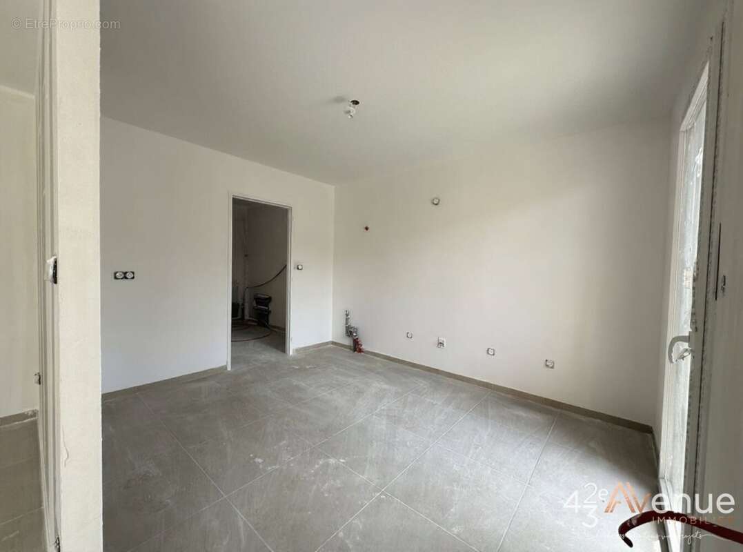 Maison à SAINT-JUST-SAINT-RAMBERT