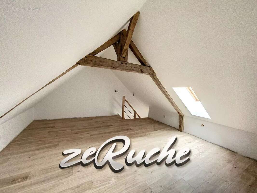 Maison à BAZOCHES-AU-HOULME