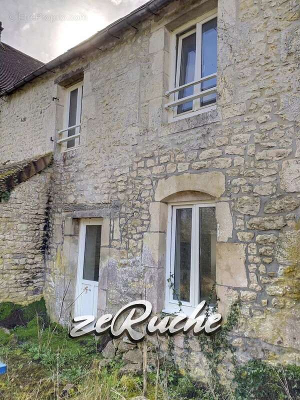 Maison à BAZOCHES-AU-HOULME