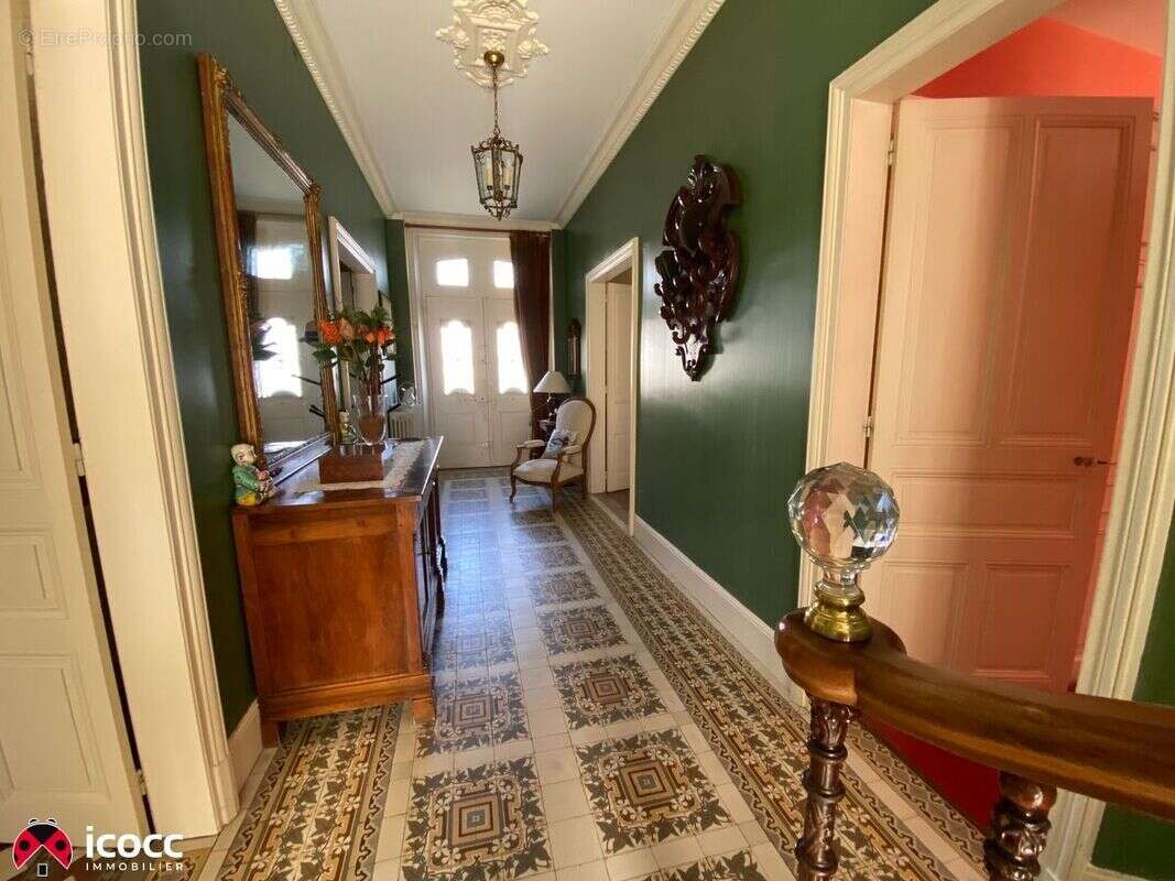 Maison à NUEIL-LES-AUBIERS