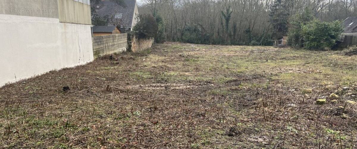 Terrain à JOUY-EN-JOSAS