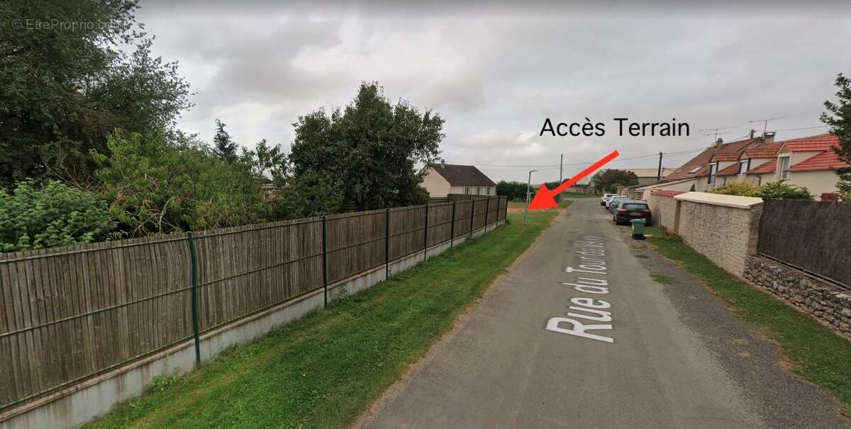 Terrain à MONNERVILLE