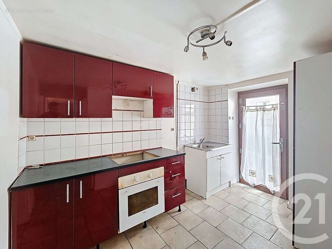 Maison à CORBEIL-ESSONNES