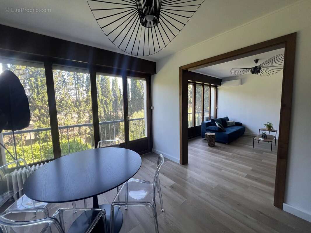 Appartement à NIMES