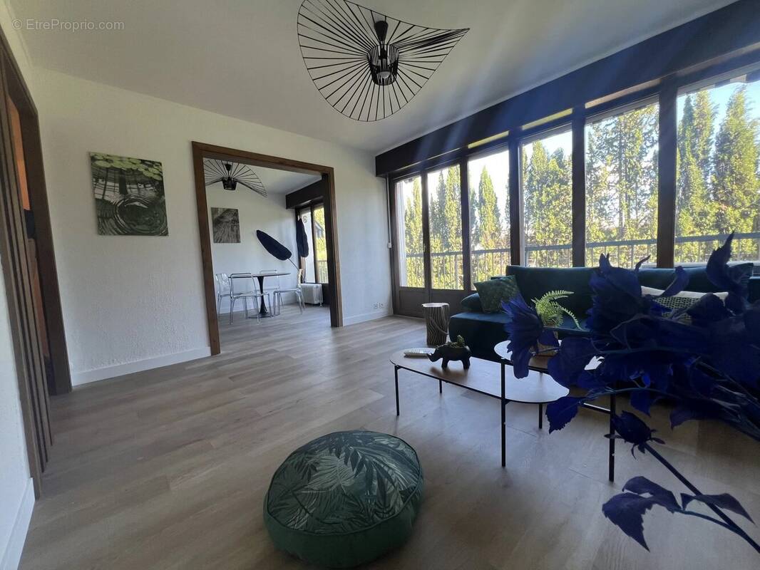 Appartement à NIMES