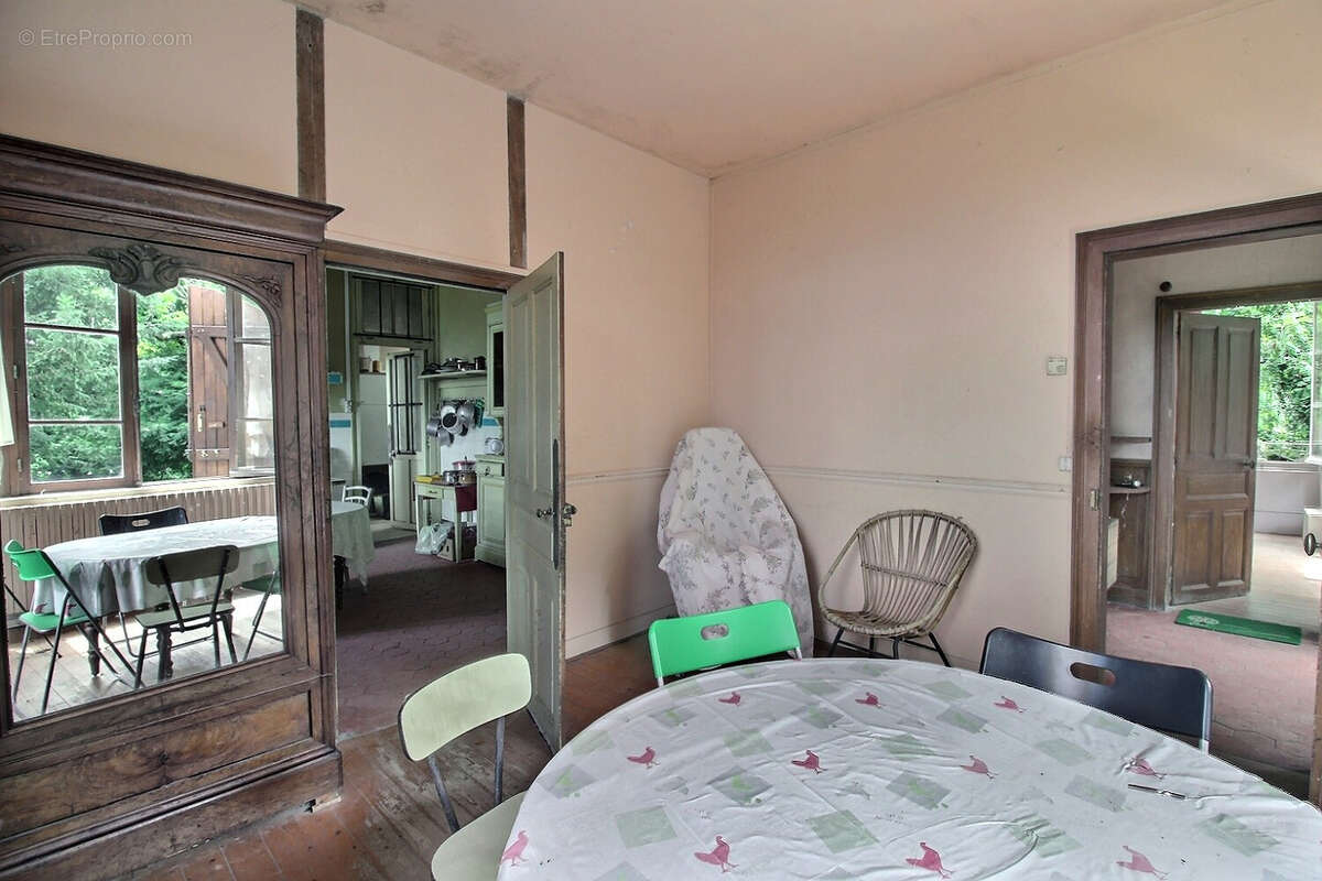 Maison à FLOGNY-LA-CHAPELLE