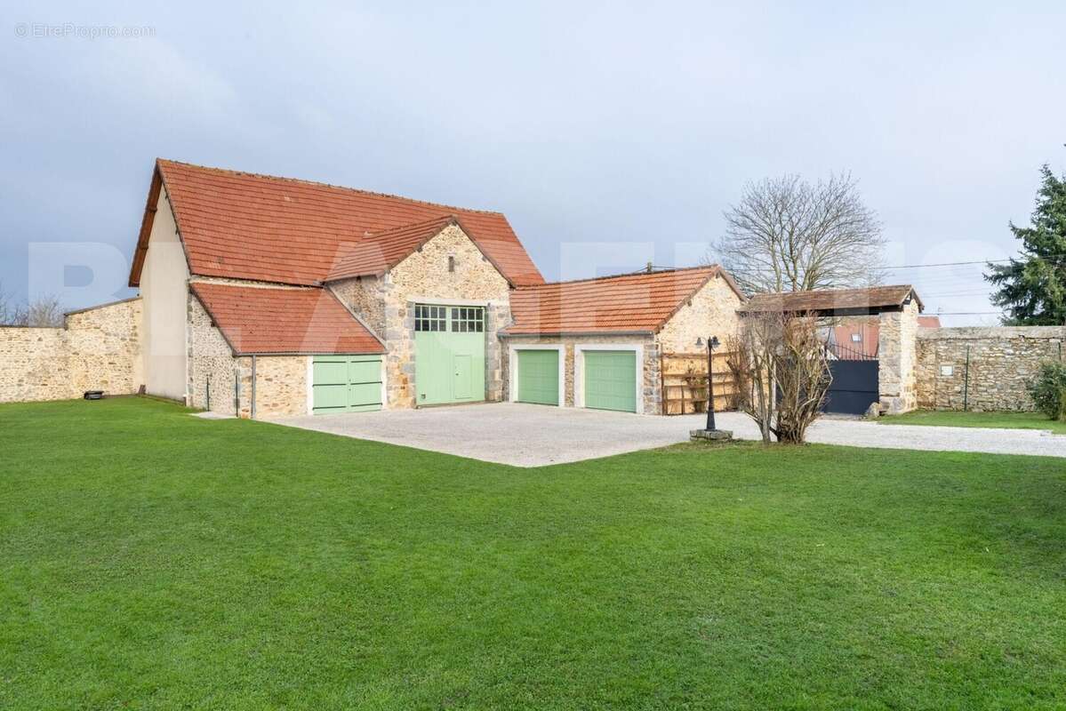 5 3f07d3f7-ba75-4603-9469-bdfa5f3a6ecb_original - Maison à RAMBOUILLET