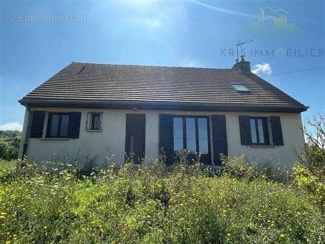 Maison à LIZY-SUR-OURCQ