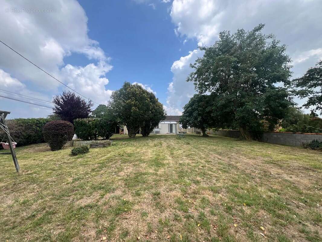 Maison à SAINT-VINCENT-SUR-JARD