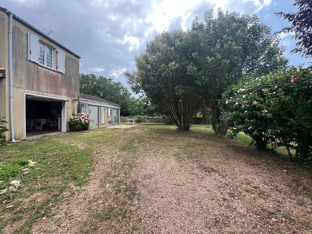 Maison à SAINT-VINCENT-SUR-JARD