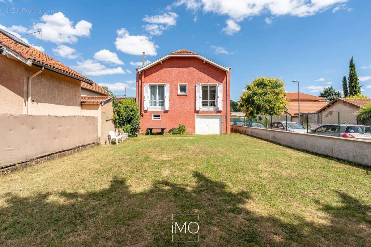 Maison à ALBIGNY-SUR-SAONE