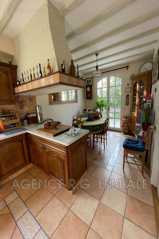 Maison à MAISONS-LAFFITTE