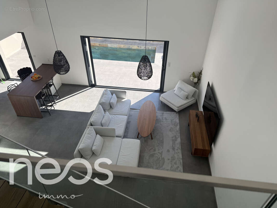 Maison à SAINT-JULIEN