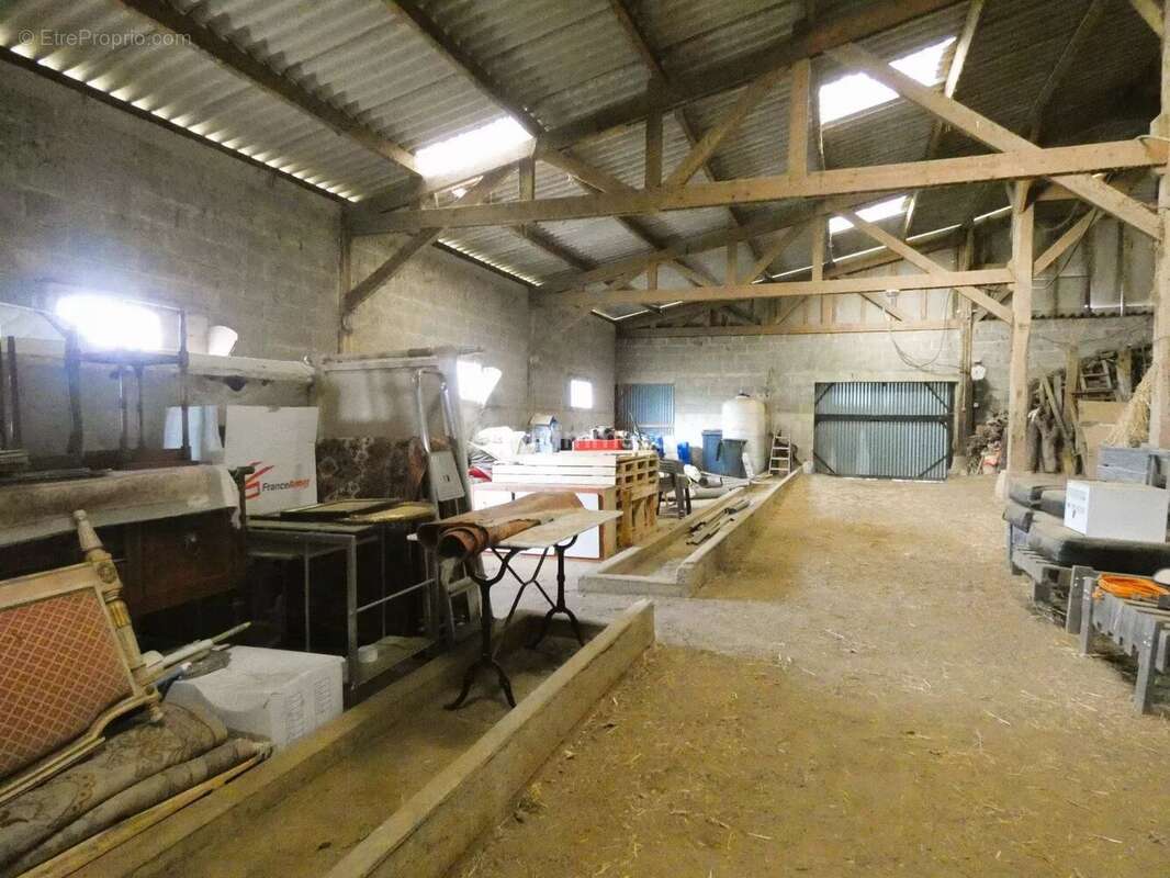 Maison à SAINT-DONAN