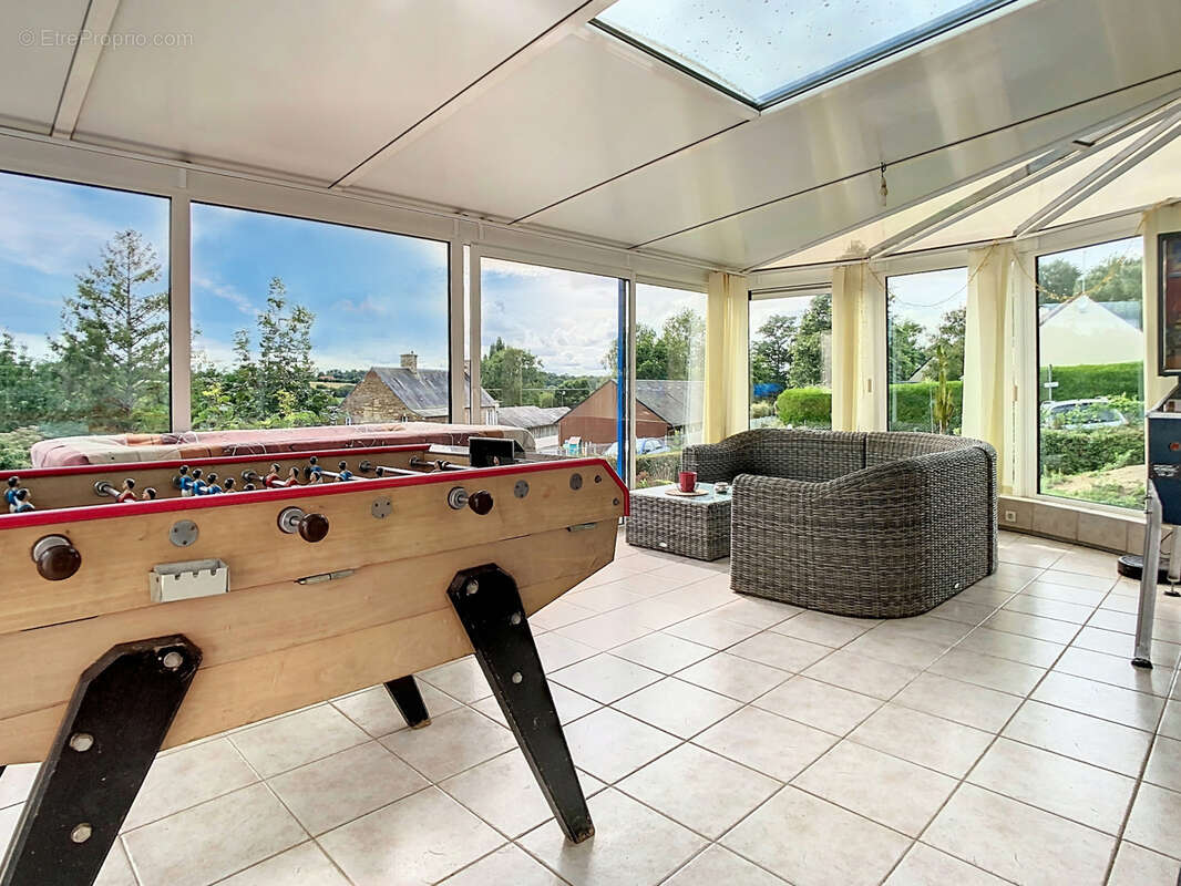 Maison à MOON-SUR-ELLE