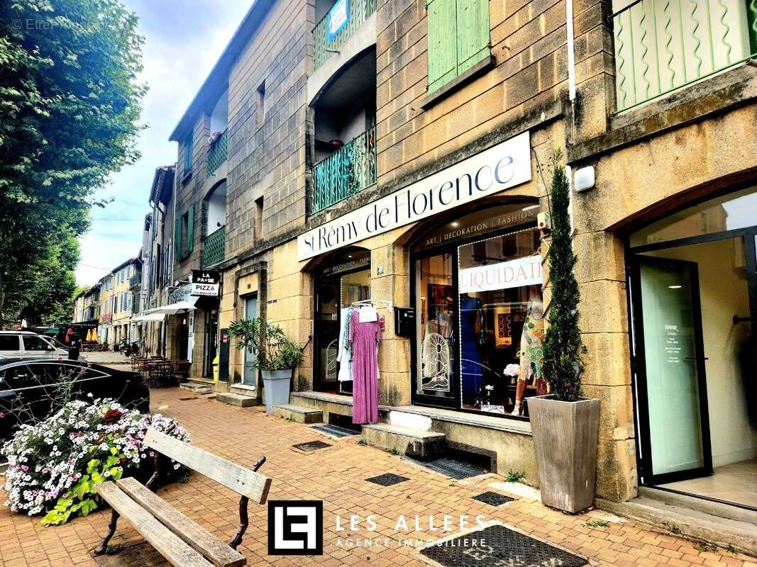 Commerce à SAINT-REMY-DE-PROVENCE