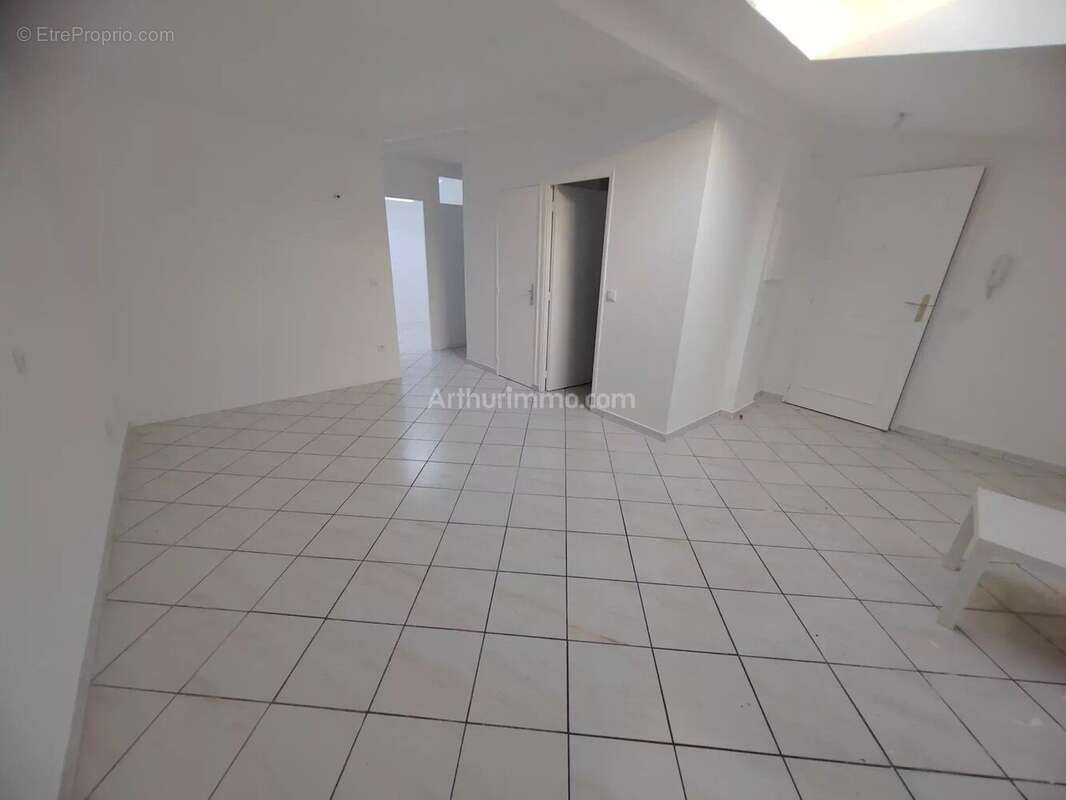 Appartement à CHELLES