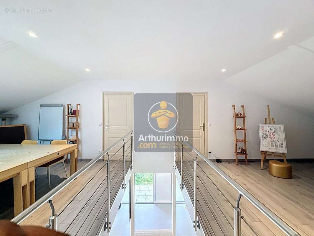 Maison à BOUSSY-SAINT-ANTOINE