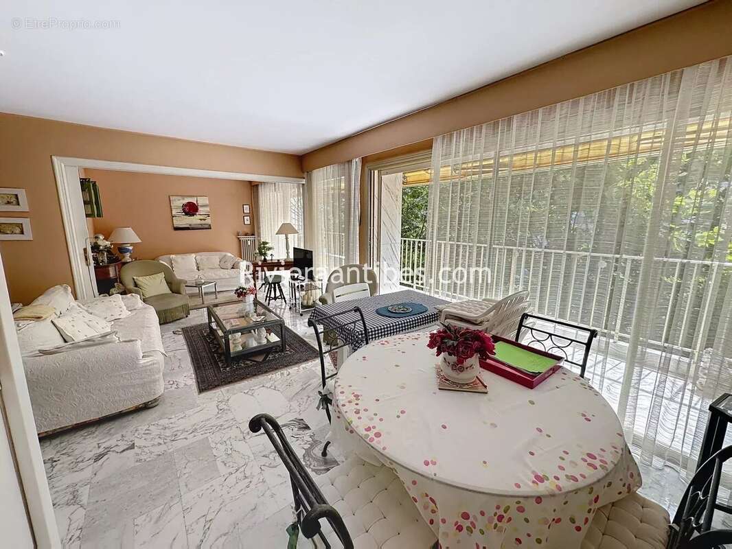 Appartement à ANTIBES