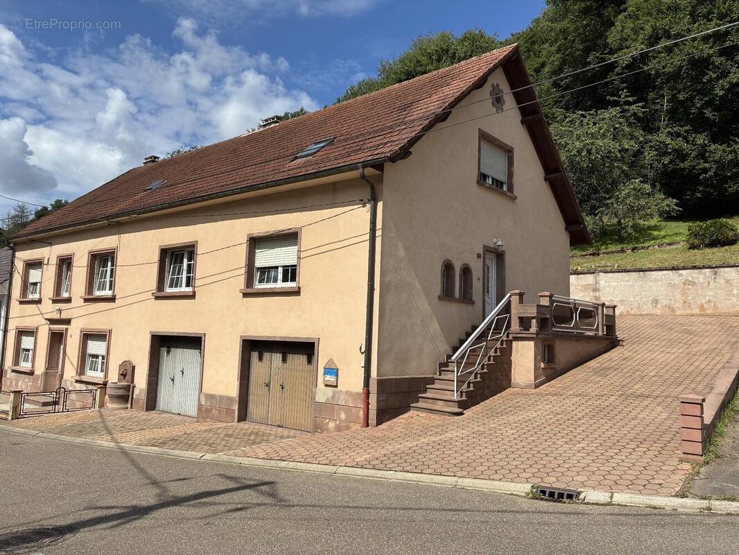 Maison à NOUSSEVILLER-LES-BITCHE