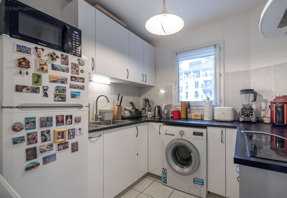 Appartement à COURBEVOIE
