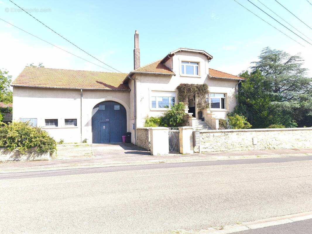 Maison à CHATEAU-SALINS