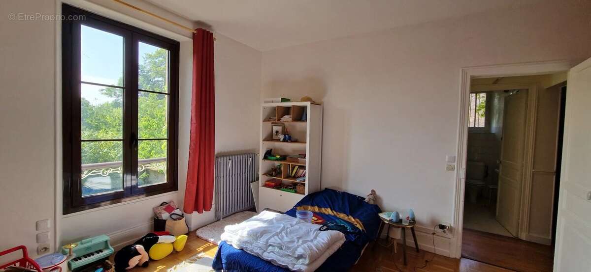 Maison à MORET-SUR-LOING